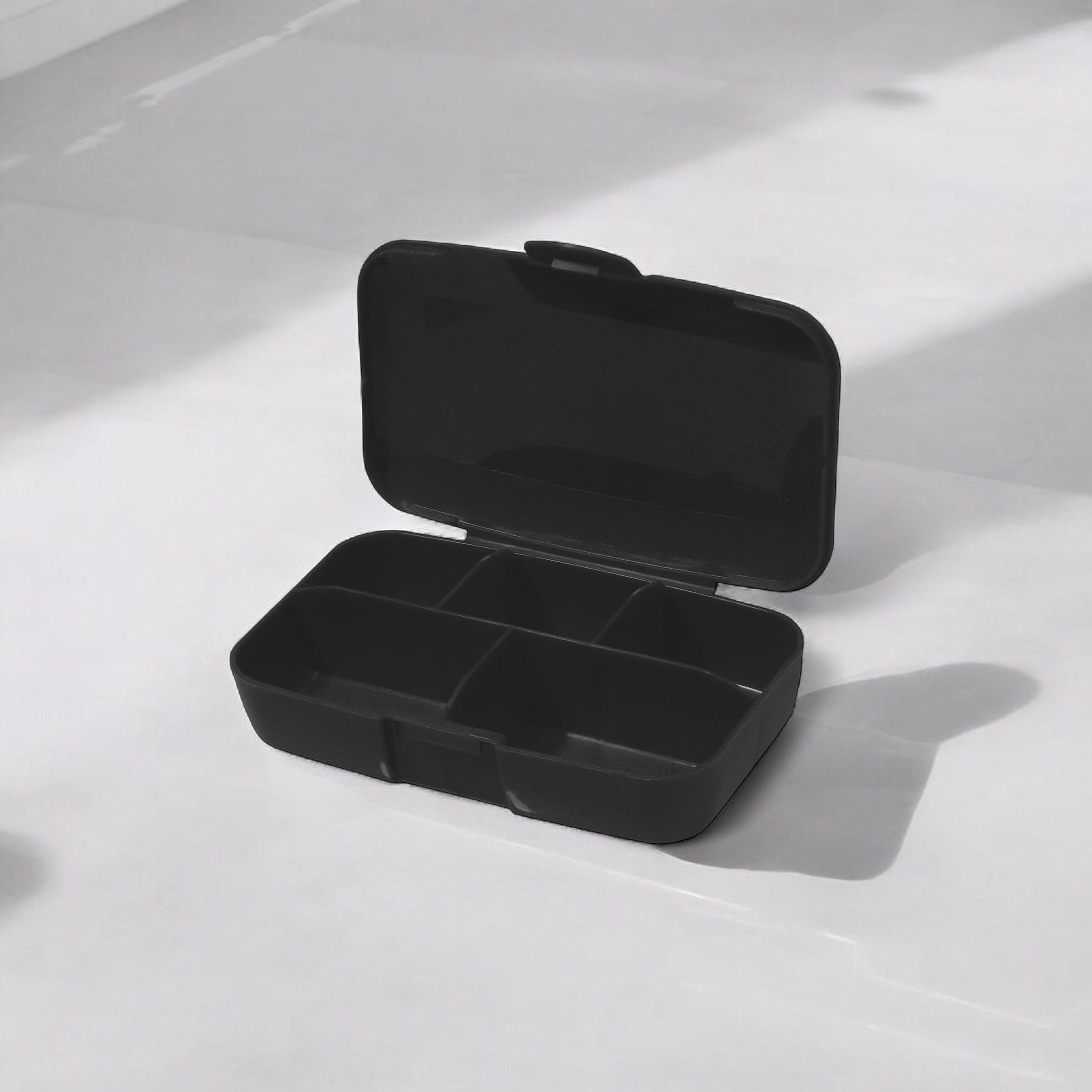 BUCHSTEINER Krabička na Suplementy - Pill box - 1szt