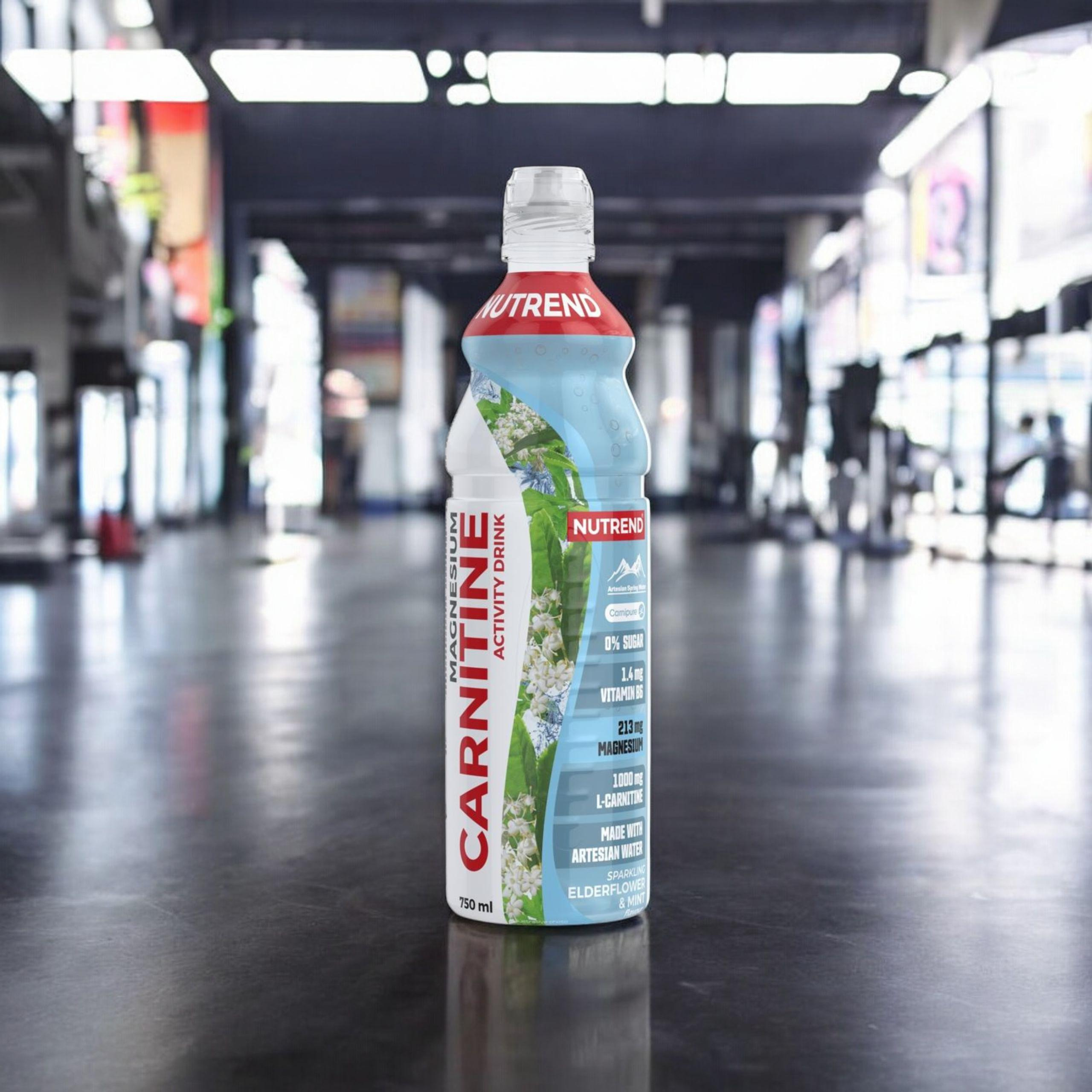 NUTREND - Karnitinový nápoj - 750ml - Bezový květ-Máta