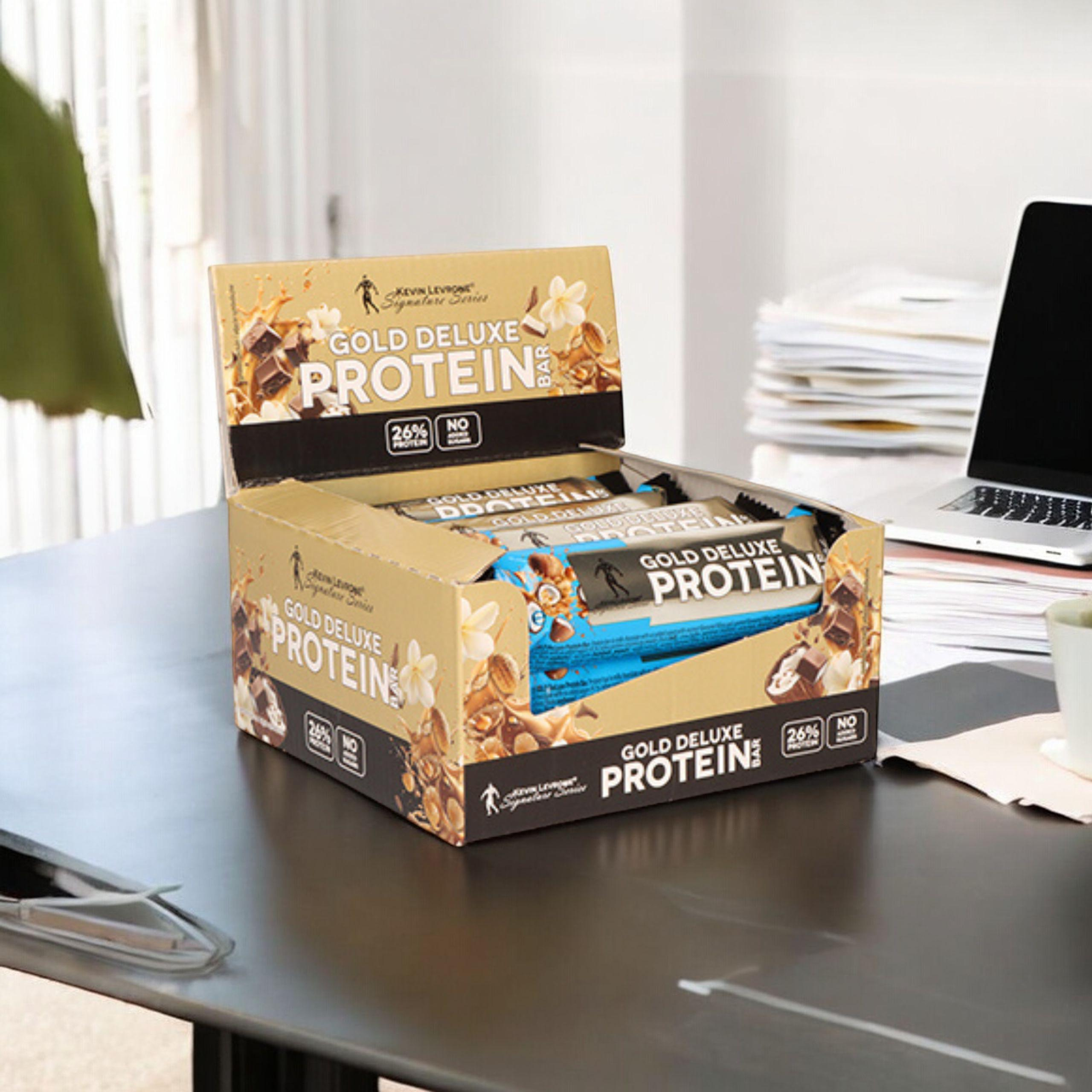 KEVIN LEVRONE - Gold Deluxe Protein Bar - 12x 48g - Vanilka Karamel - VÝPRODEJ - 30-04