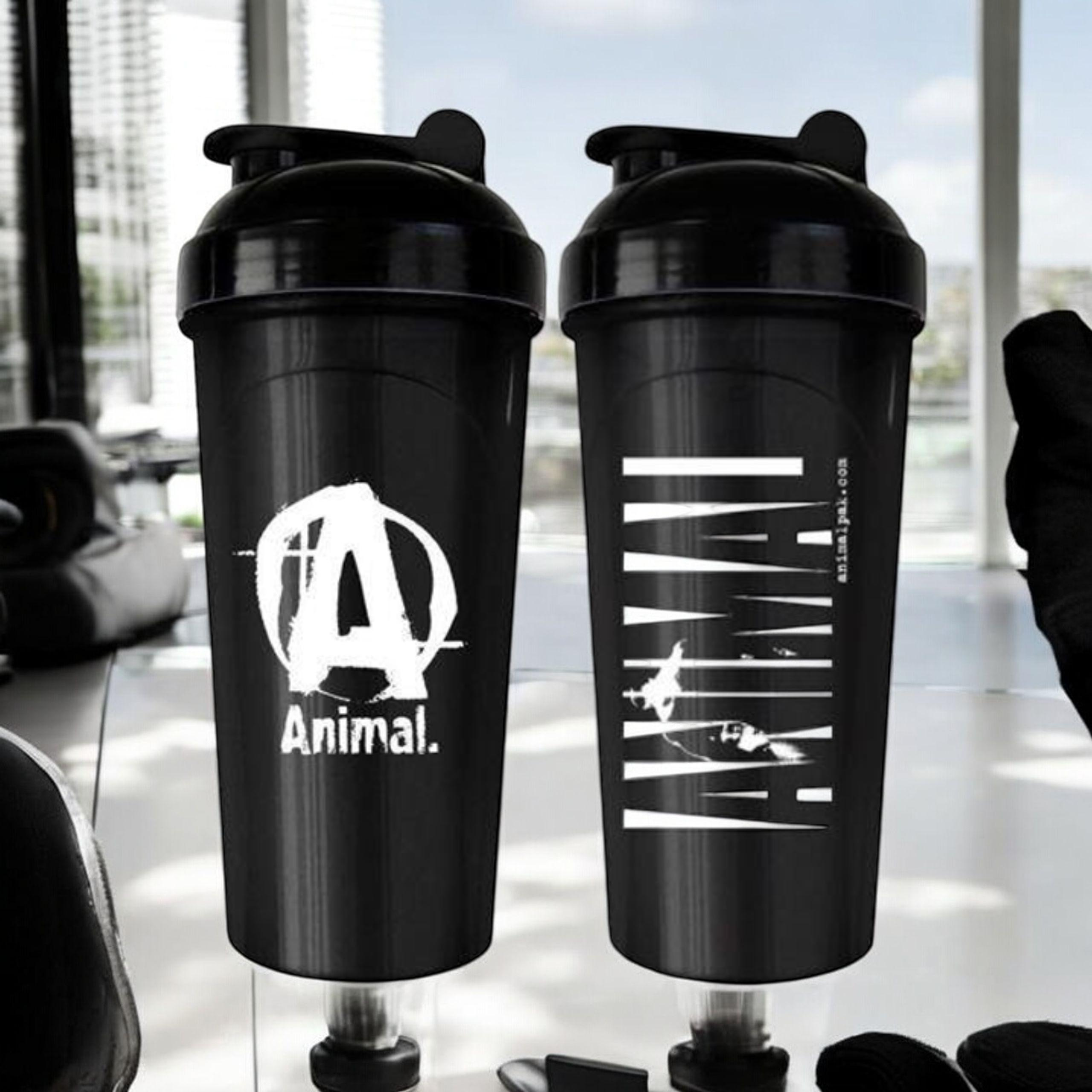 UNIVERSAL Shaker - 700ml