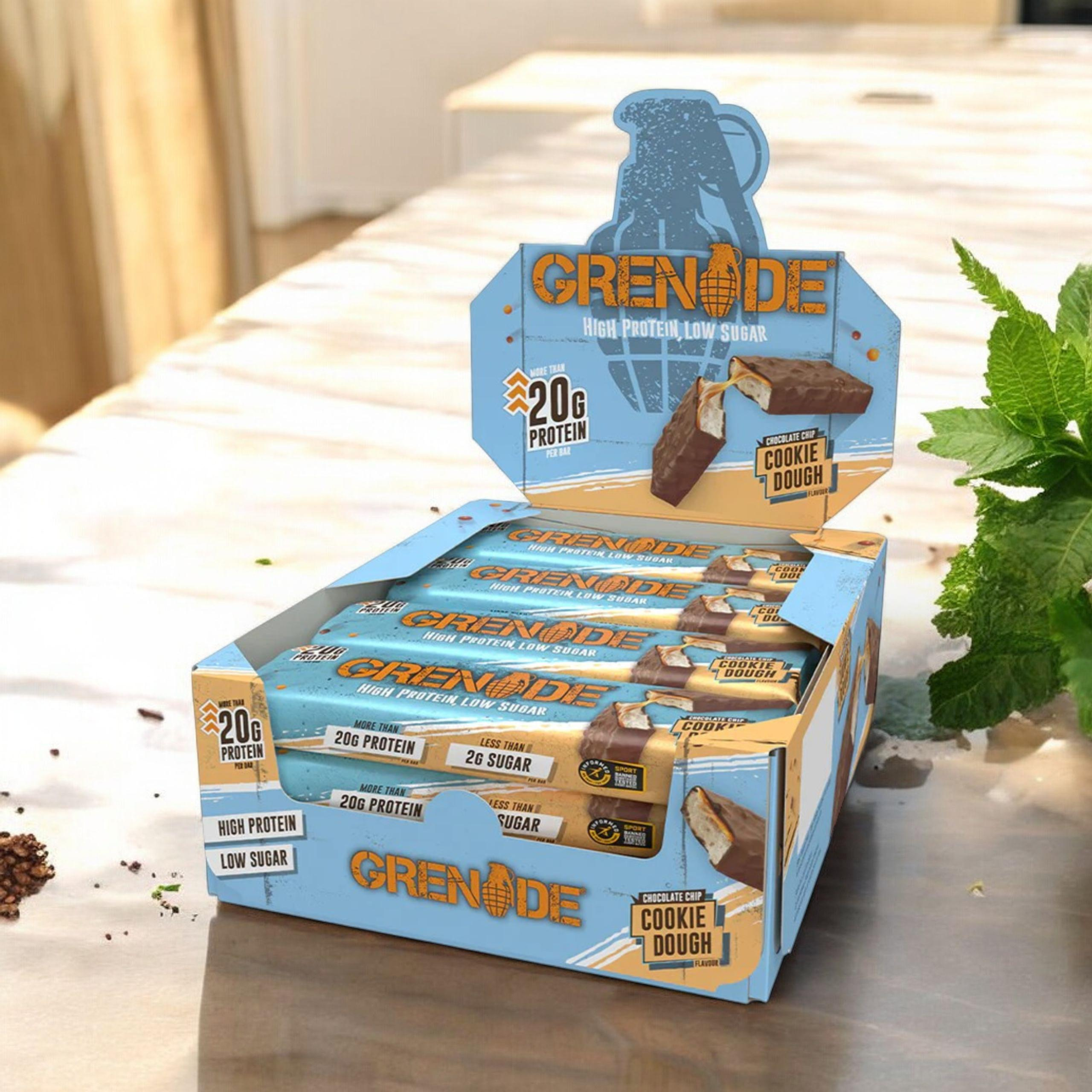 GRENADE - Proteinová tyčinka - 60g x12 - Chocolate Chip Cookie Dough